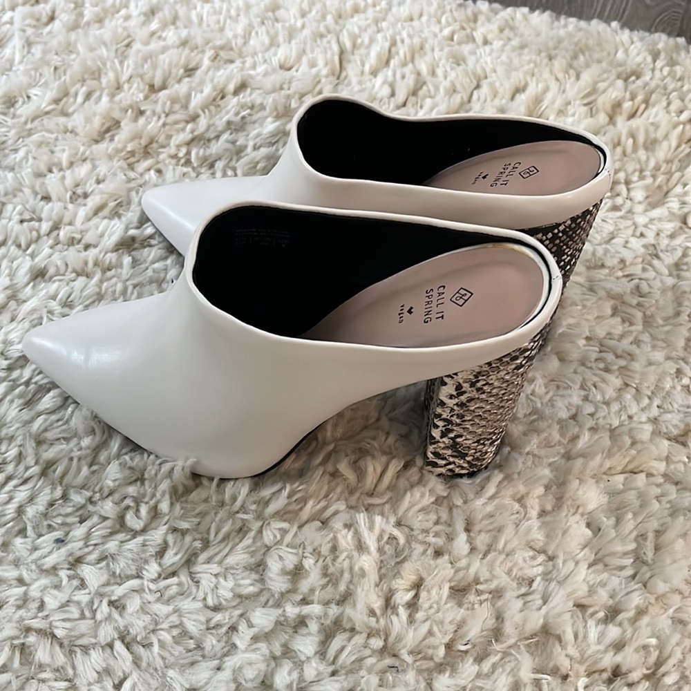 White Pointed Toe Clog With Snakeskin Print Block… - image 7